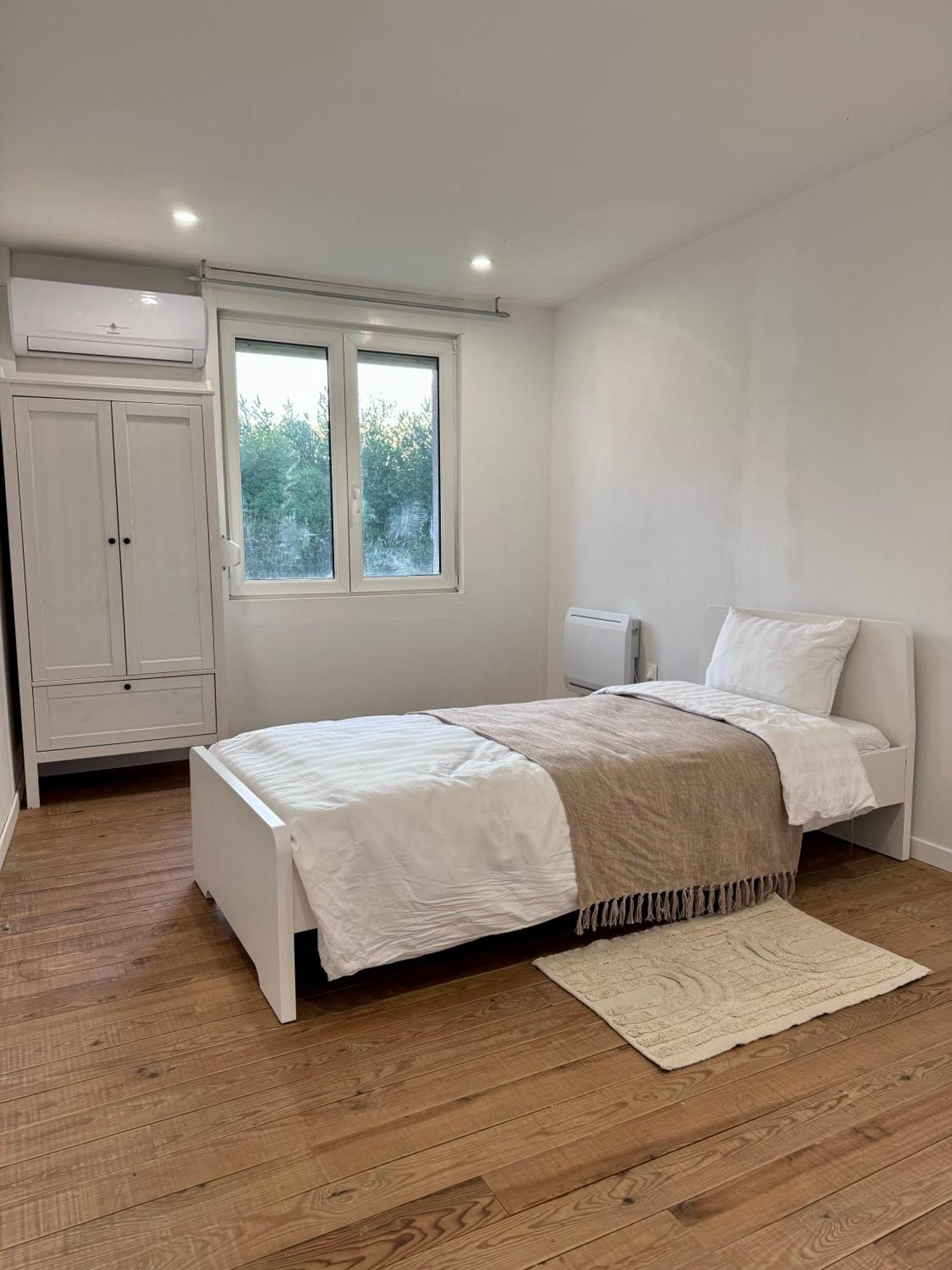 Appartement Moderne Champsevraine Eksteriør billede