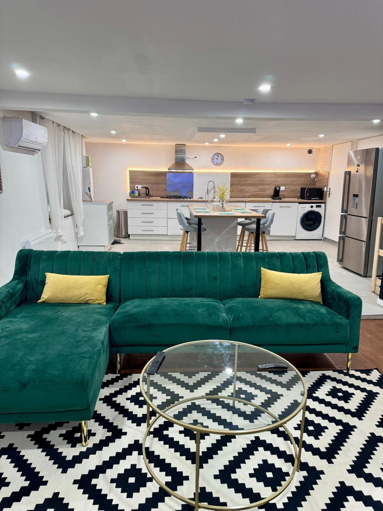Appartement Moderne Champsevraine Eksteriør billede